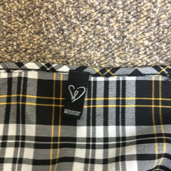 Windsor Checkered "Plaid About You" Crop Top EUC Black White and Yellow - Picture 6 of 6